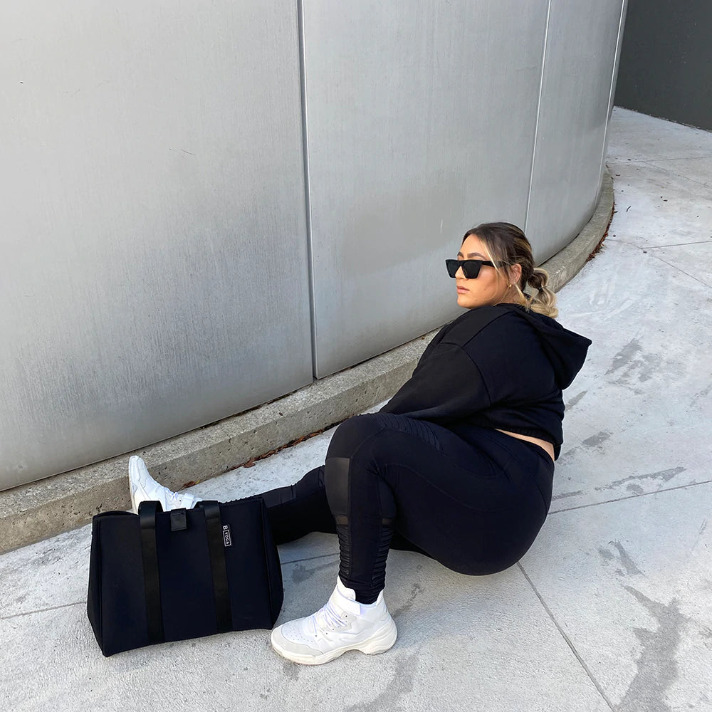 The City Tote - Noir - Yoga Bag, Black, Canada