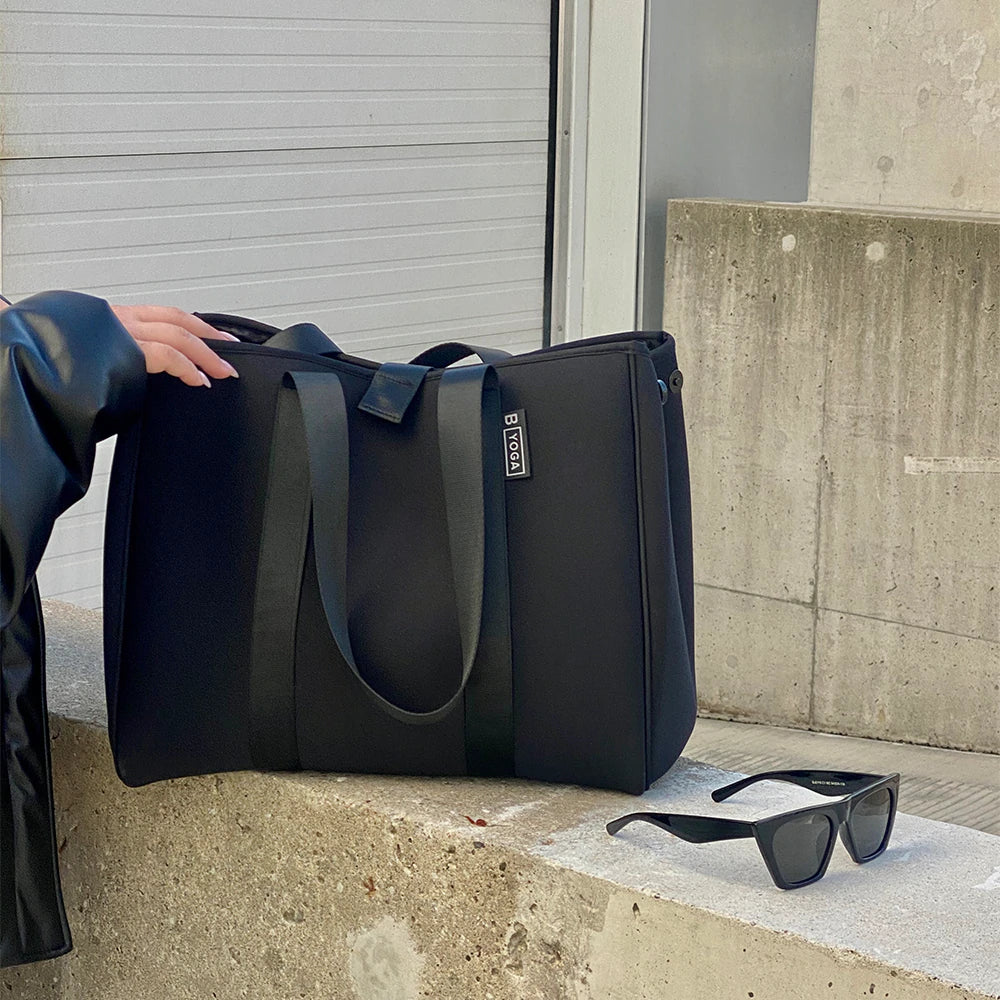 The City Tote - Noir - Yoga Bag, Black, Canada