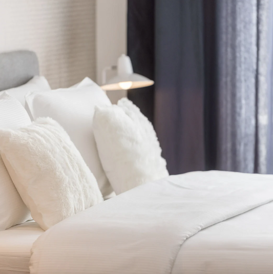 How Often Should I Buy & Clean My Bedding, Pillows & Pillowcases?